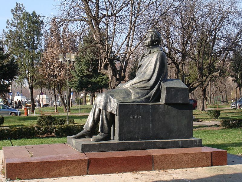 Statuia lui George Enescu